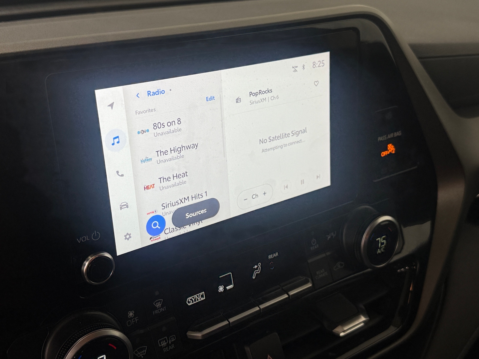 Thumbnail: 2025 Toyota Highlander - 4