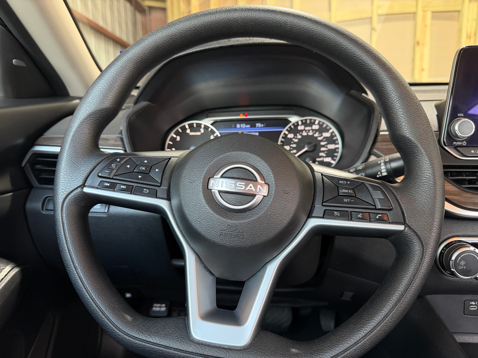 Thumbnail: 2025 Nissan Altima - 5
