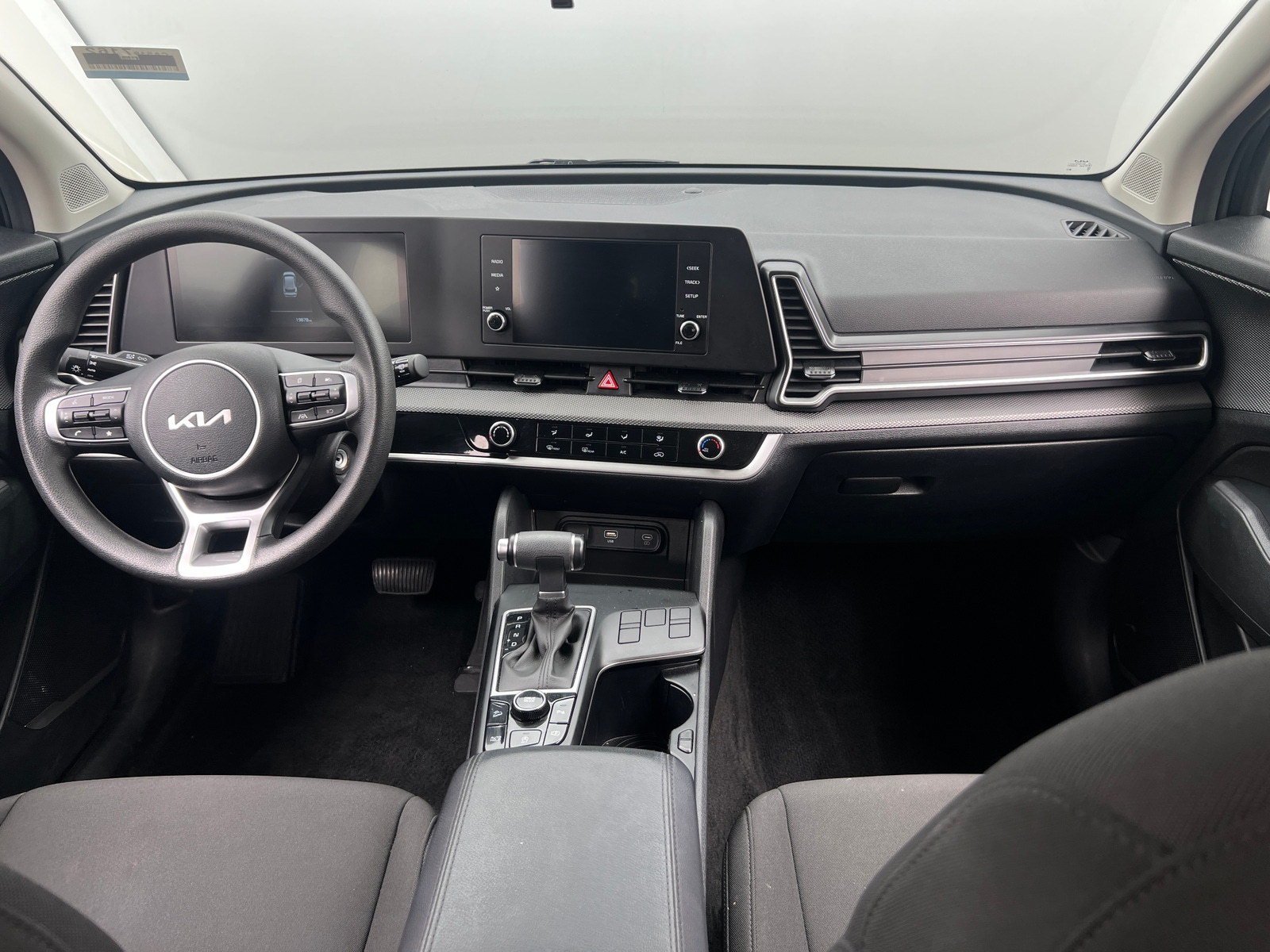 Thumbnail: 2025 Kia Sportage - 3