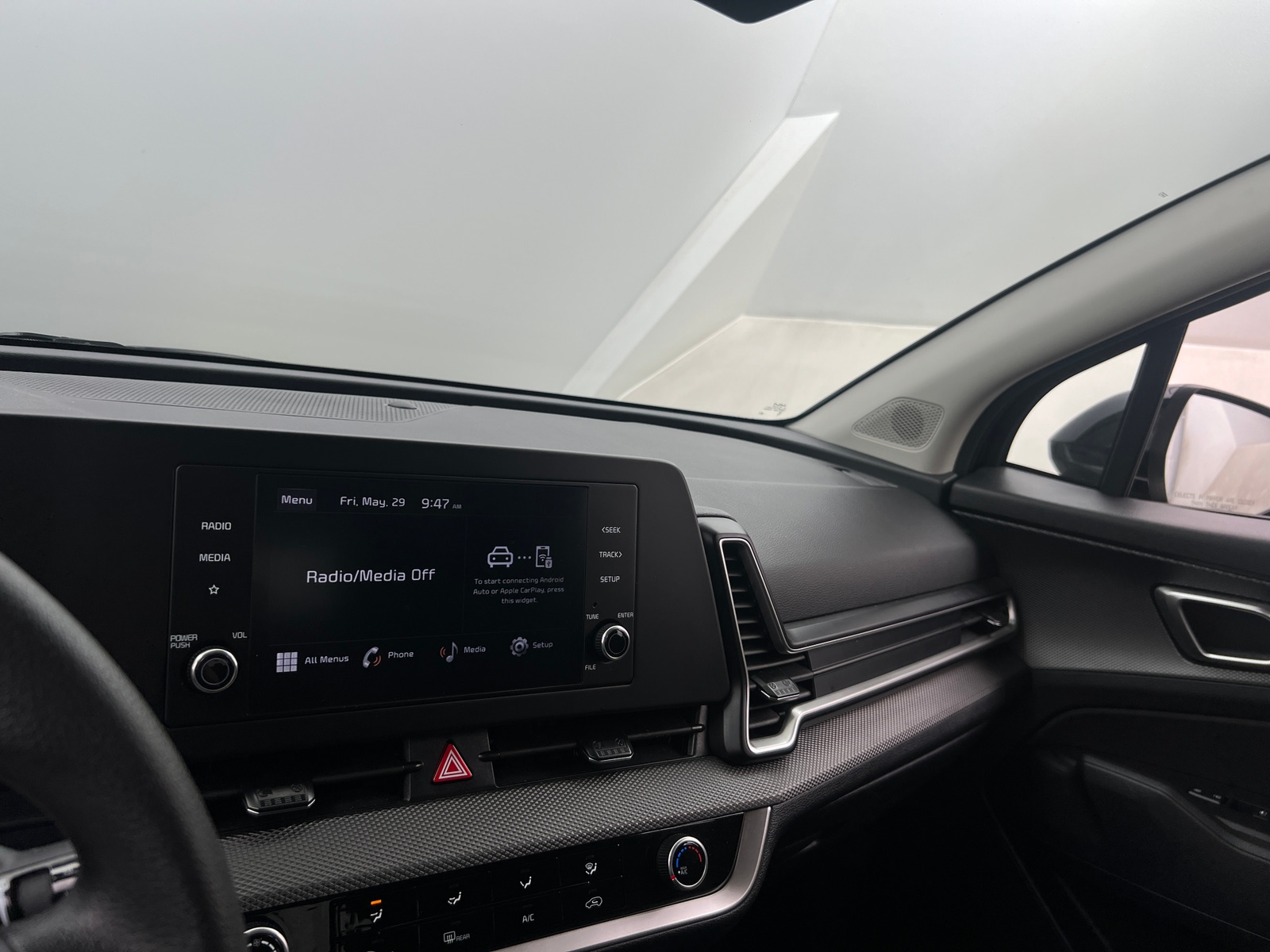 Thumbnail: 2025 Kia Sportage - 4