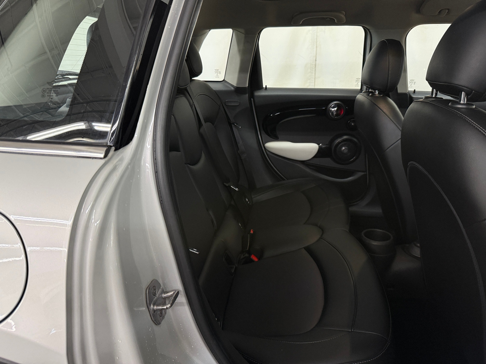 Thumbnail: 2018 MINI Cooper Hardtop - 5