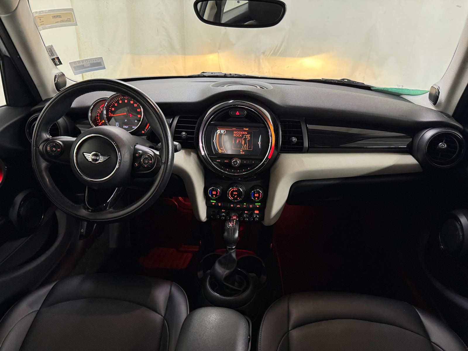 Thumbnail: 2018 MINI Cooper Hardtop - 2