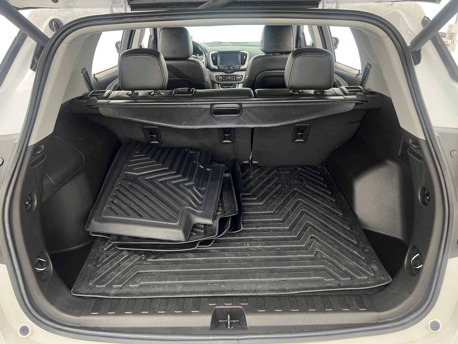 Thumbnail: 2023 GMC Terrain - 6