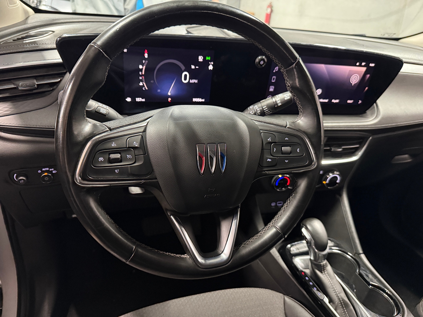 Thumbnail: 2024 Buick Encore GX - 4