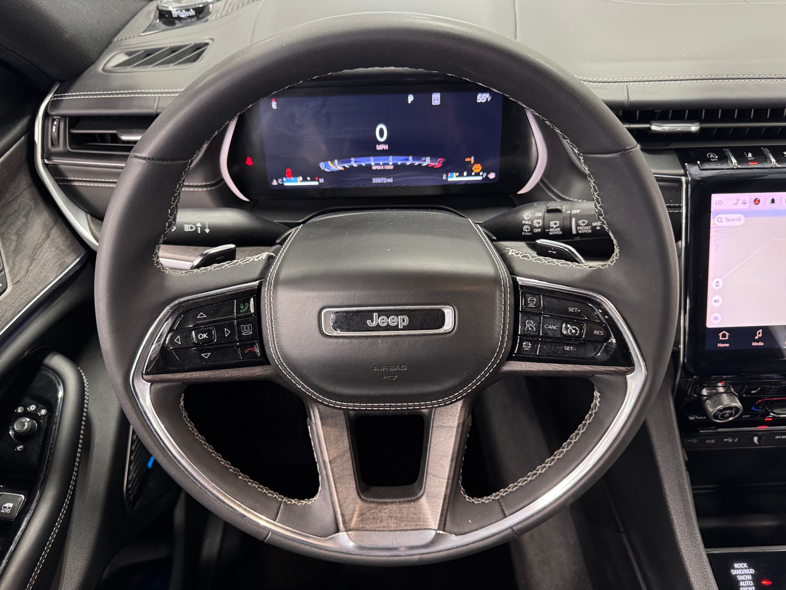 Thumbnail: 2023 Jeep Grand Cherokee L - 4