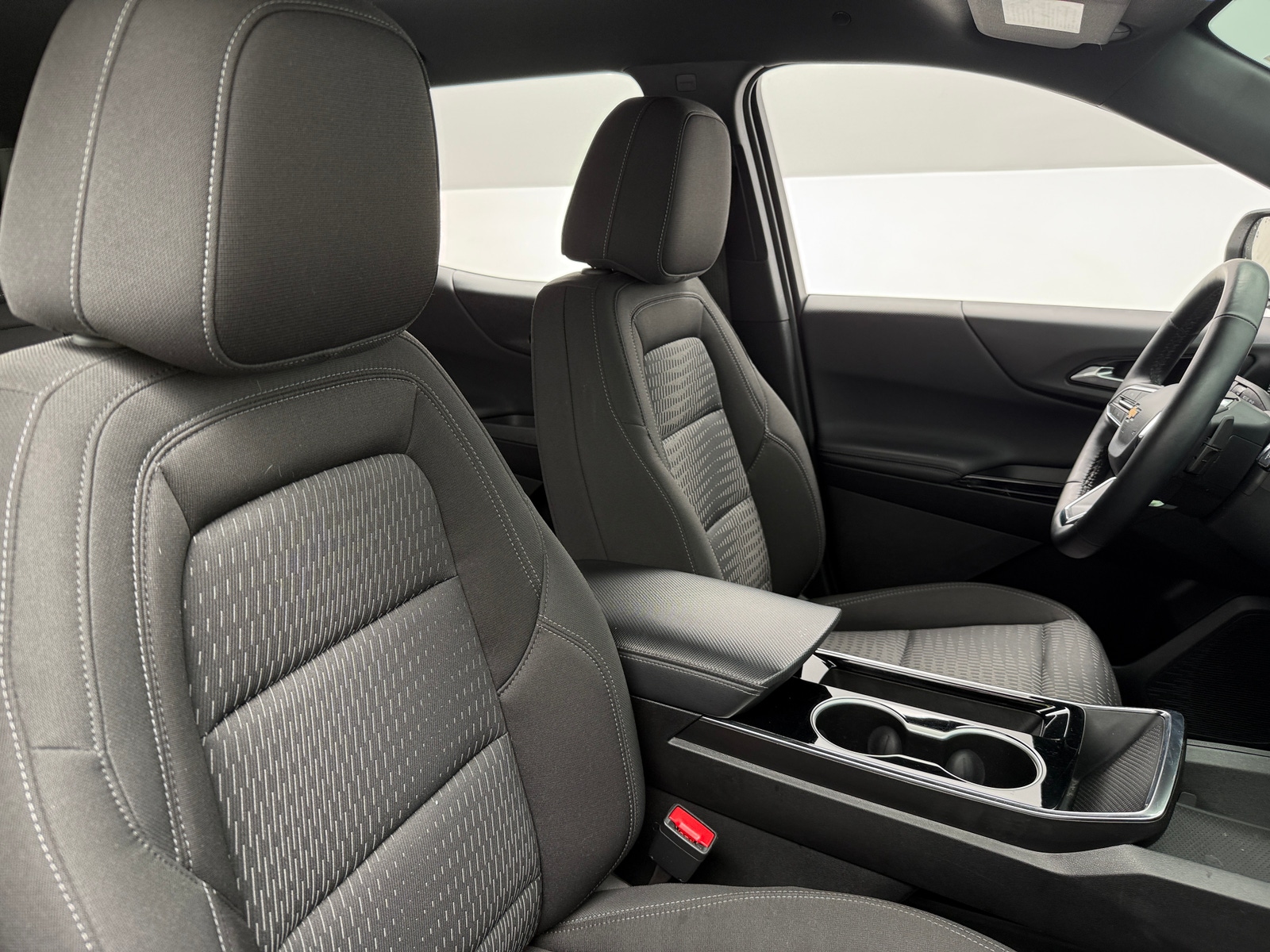 Thumbnail: 2025 Chevrolet Equinox - 2
