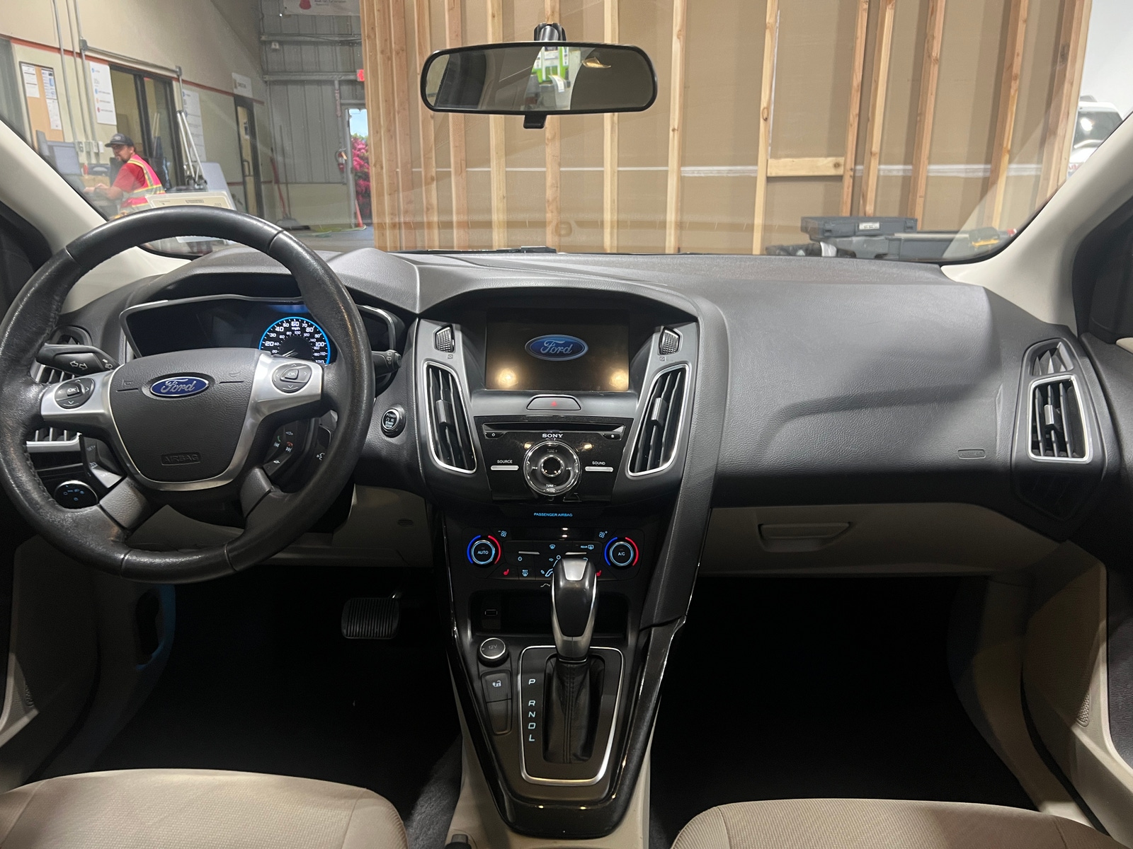 Thumbnail: 2017 Ford Focus - 3