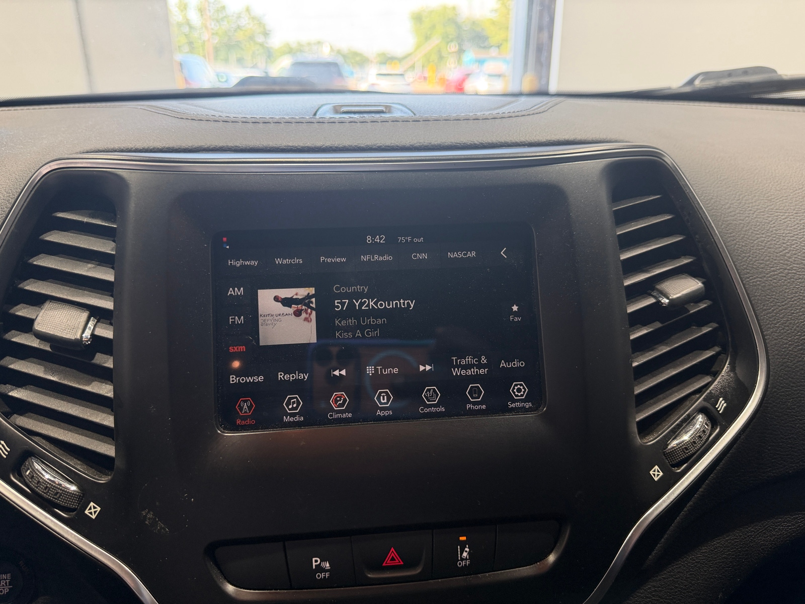 Thumbnail: 2021 Jeep Cherokee - 4