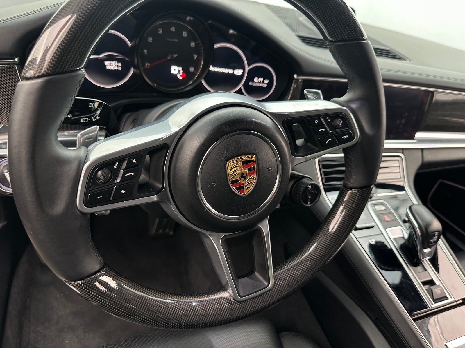 Thumbnail: 2018 Porsche Panamera - 4