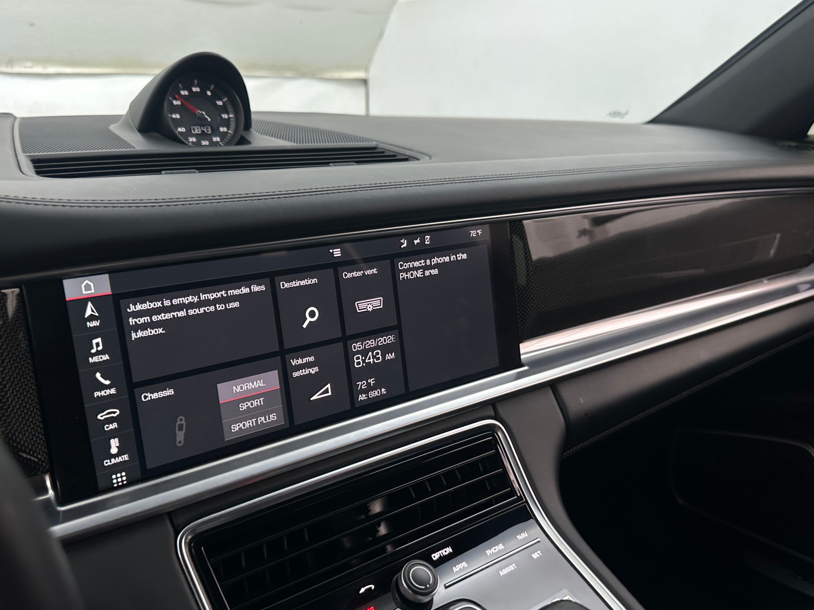 Thumbnail: 2018 Porsche Panamera - 3