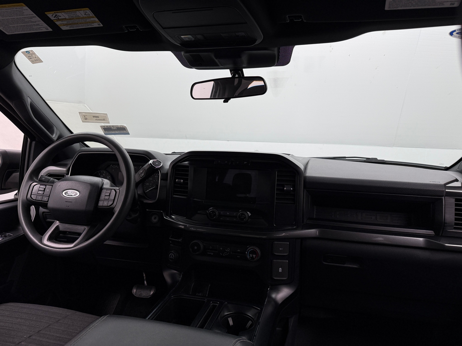 Thumbnail: 2023 Ford Econoline - 3