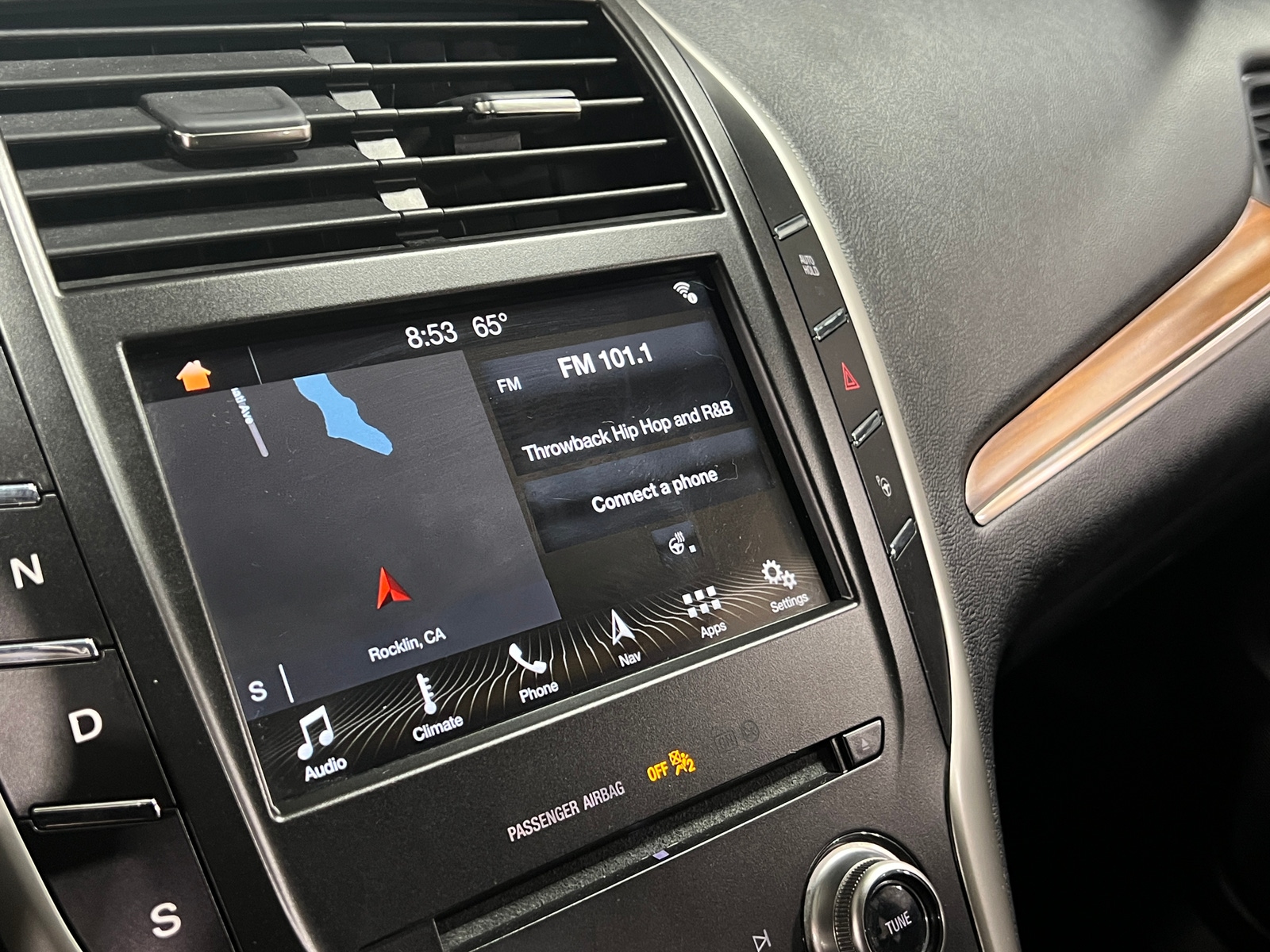 Thumbnail: 2019 Lincoln MKC - 3