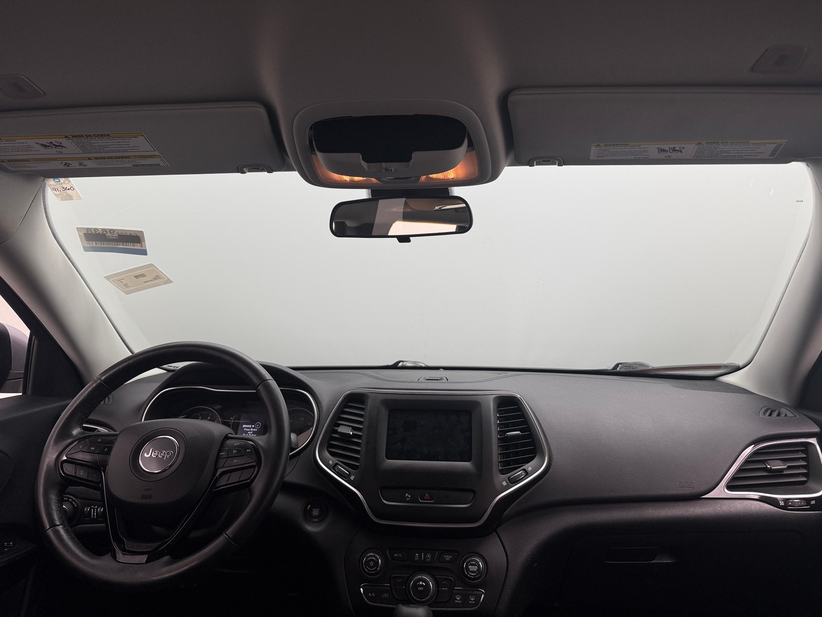 Thumbnail: 2019 Jeep Cherokee - 3