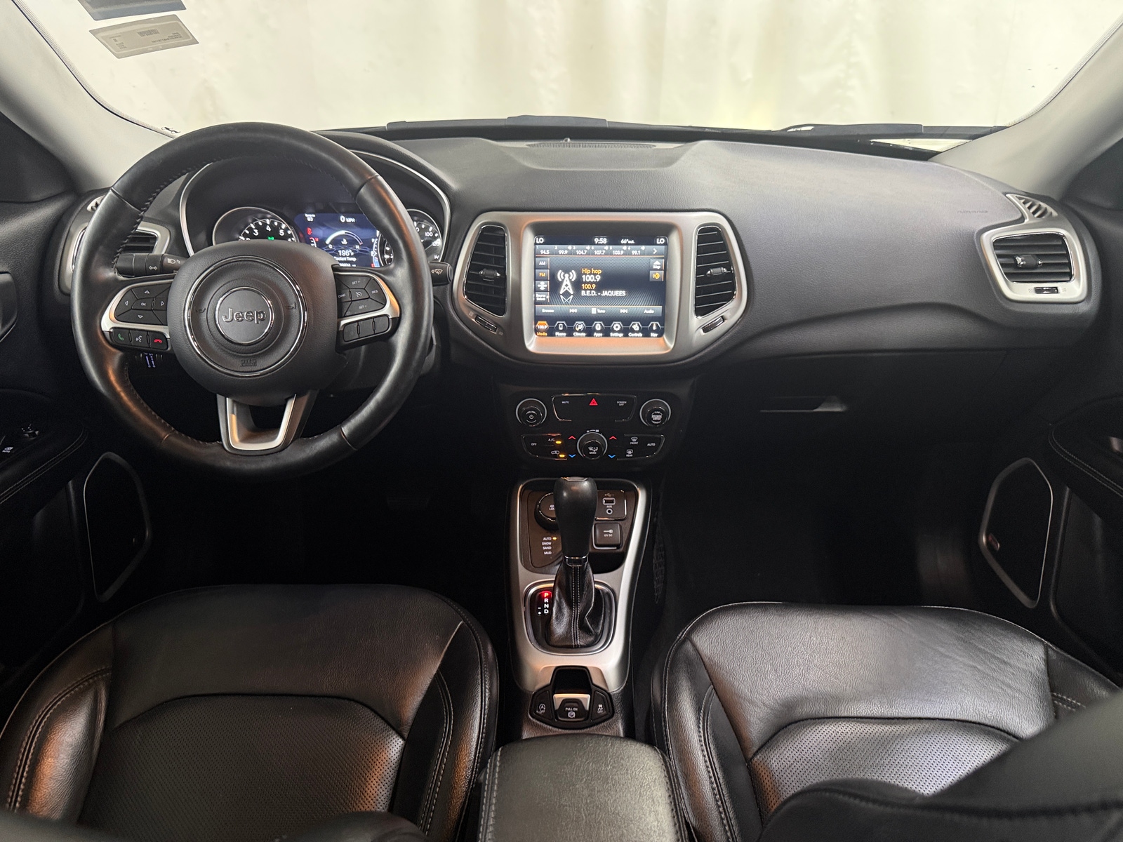 Thumbnail: 2019 Jeep Compass - 2