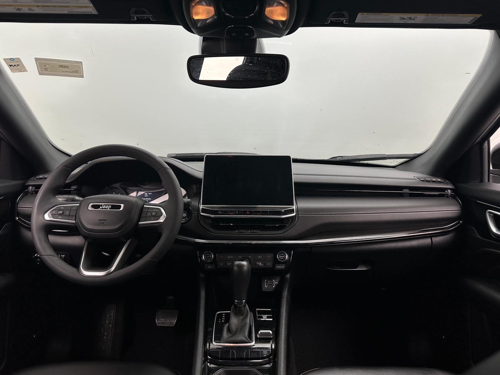 Thumbnail: 2023 Jeep Compass - 3