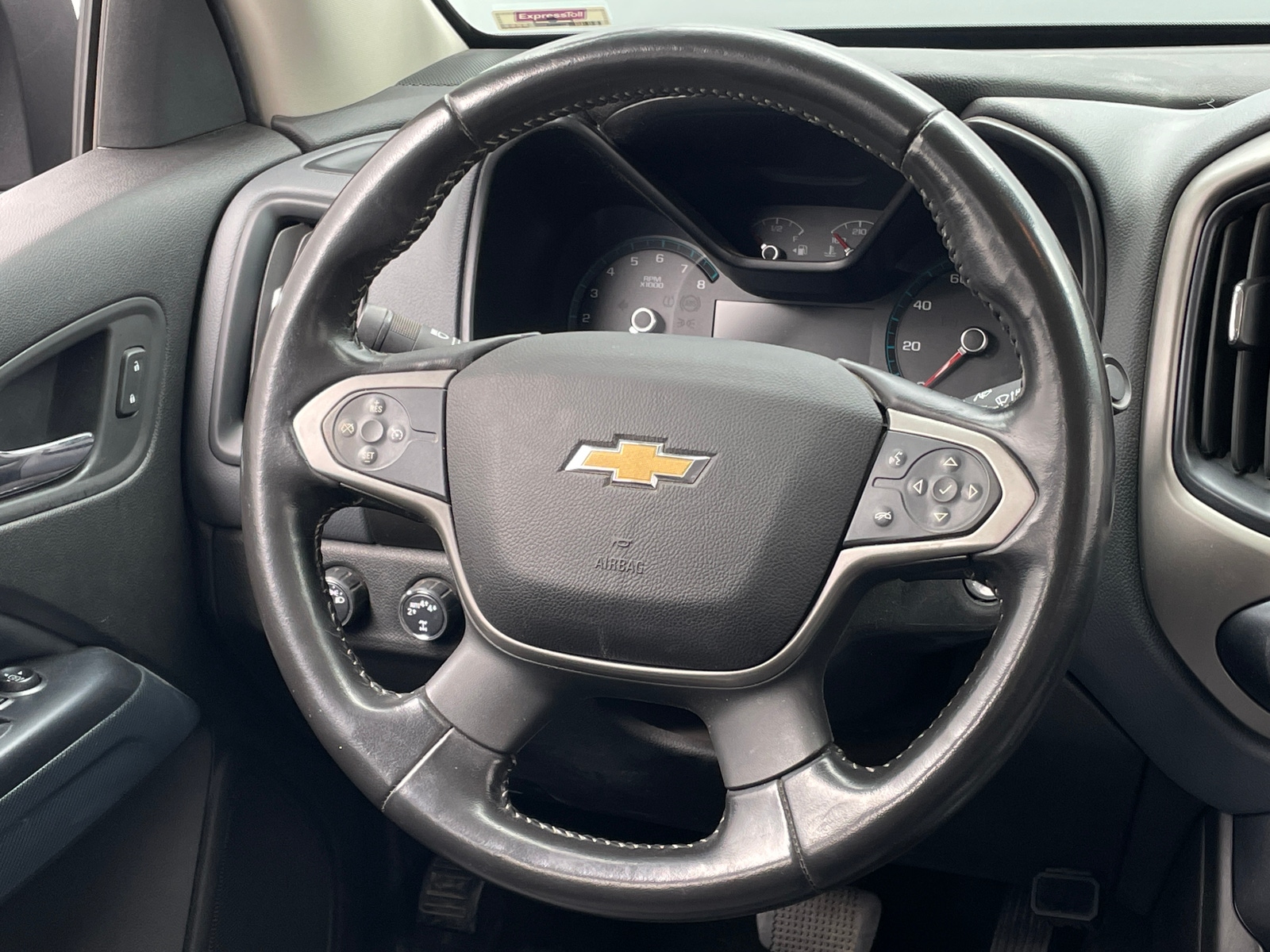 Thumbnail: 2017 Chevrolet Colorado - 5