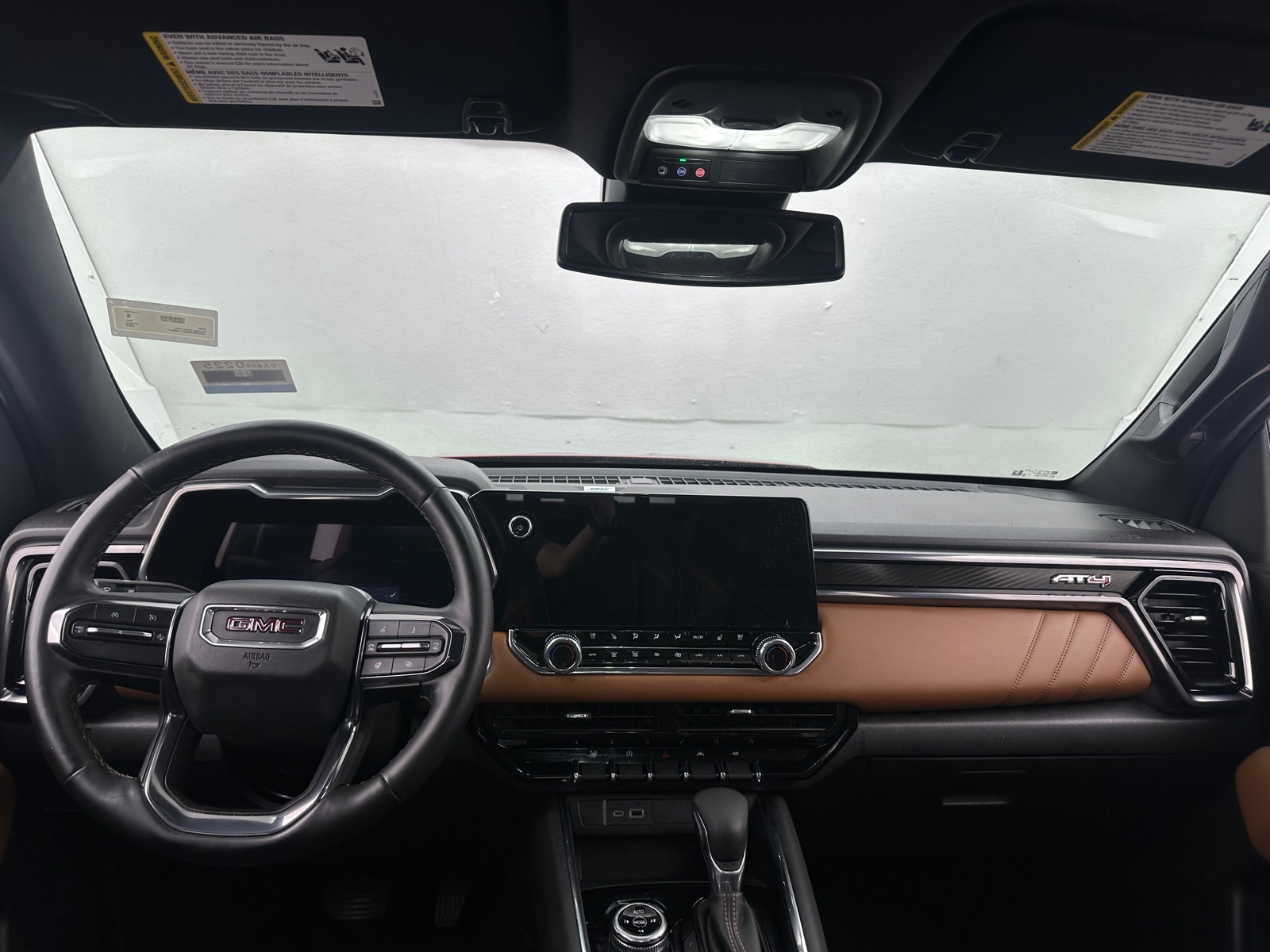 Thumbnail: 2024 GMC Canyon - 3
