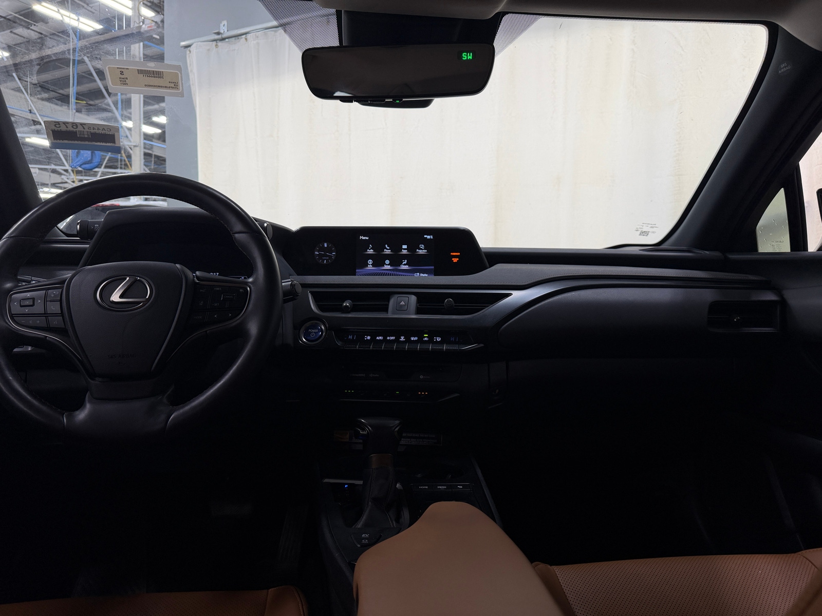 Thumbnail: 2021 Lexus UX - 2