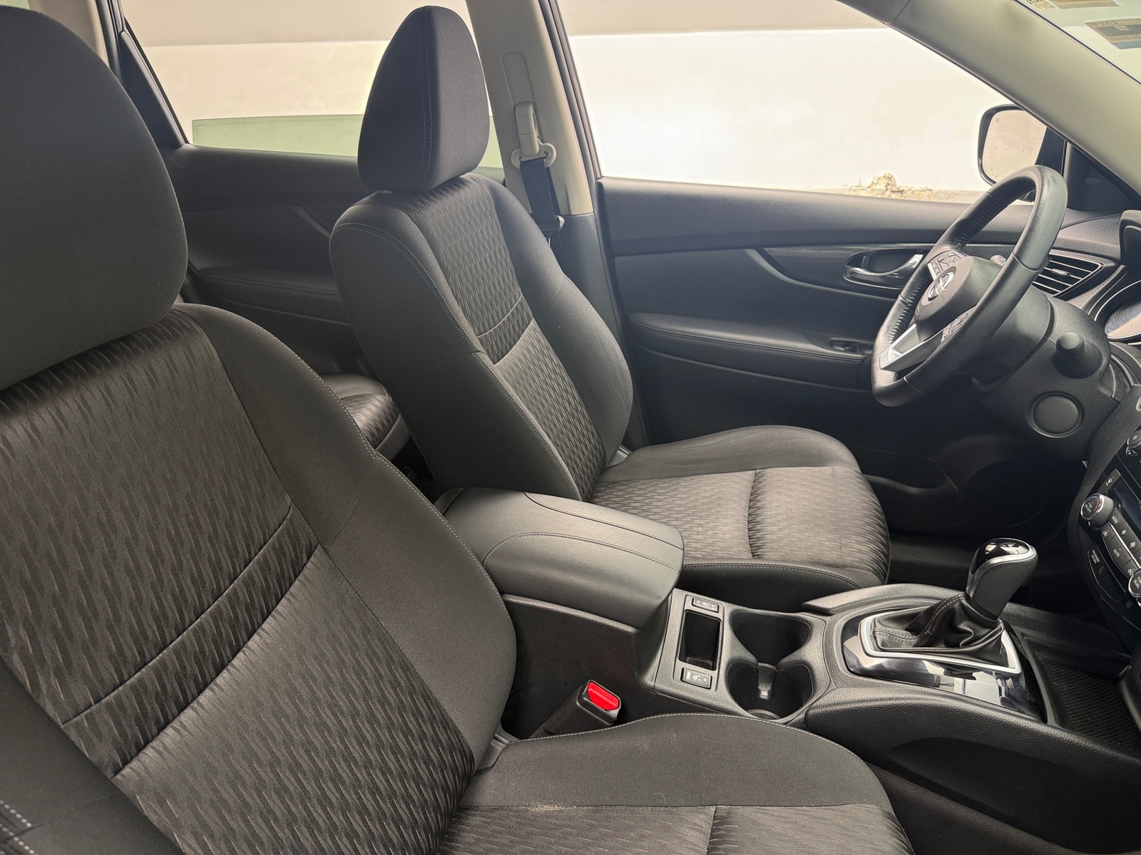 Thumbnail: 2018 Nissan Rogue - 2