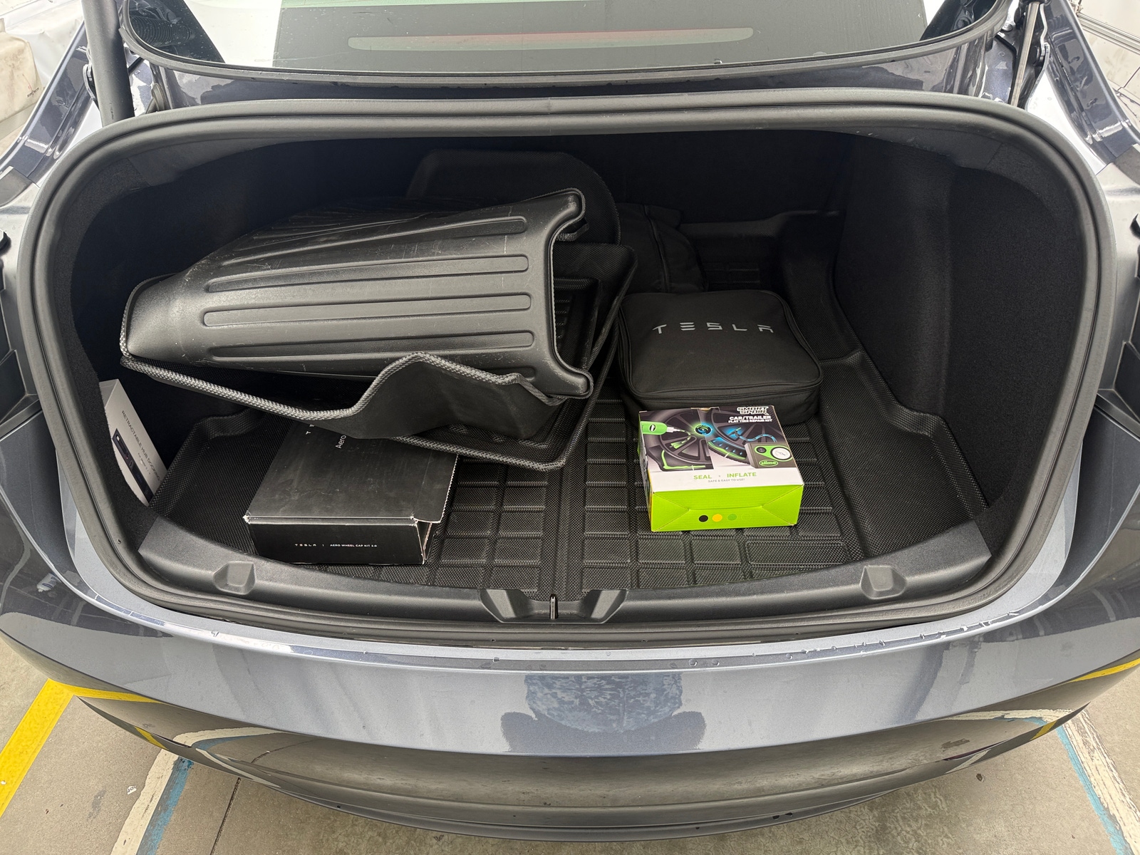 Thumbnail: 2023 Tesla Model 3 - 6