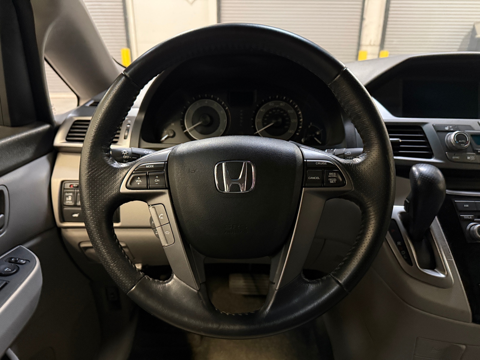 Thumbnail: 2012 Honda Odyssey - 4