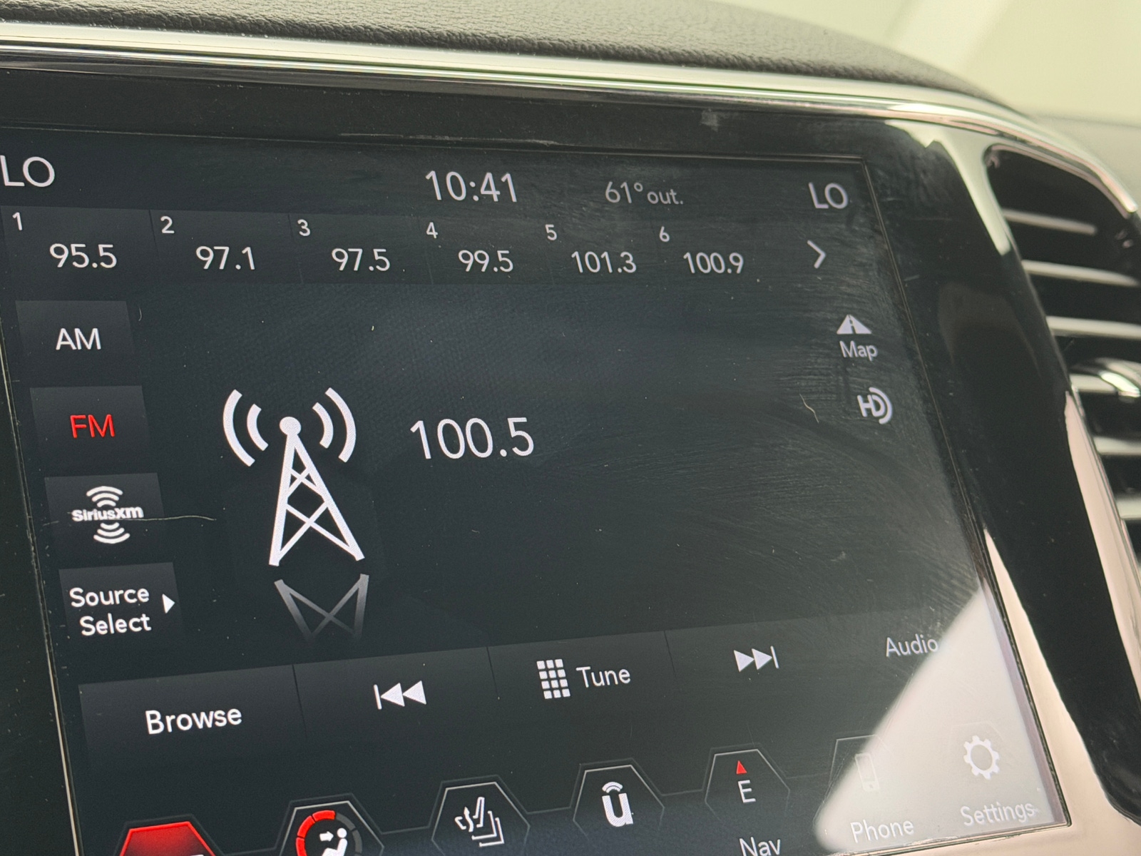 Thumbnail: 2021 Jeep Grand Cherokee - 4