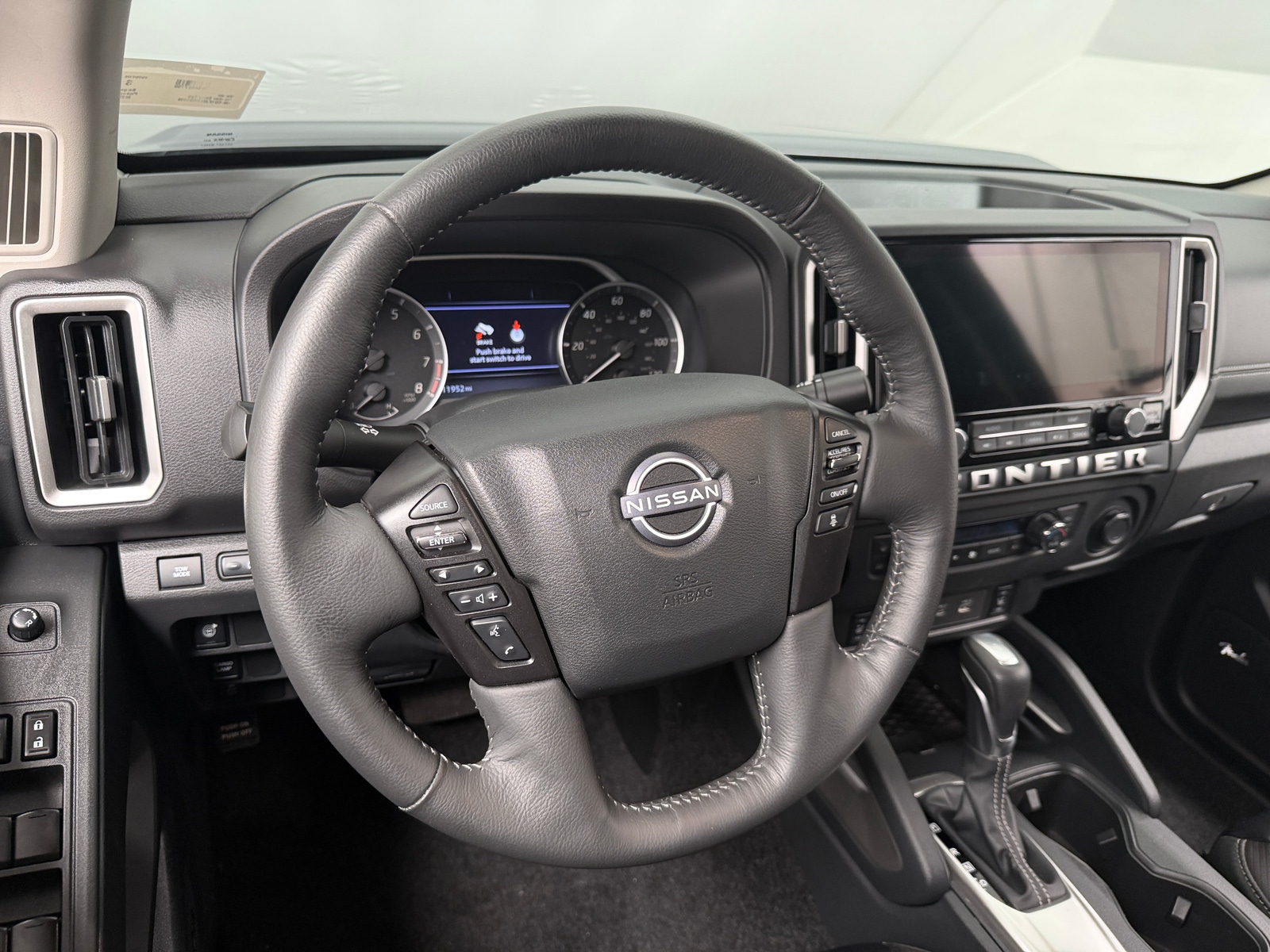 Thumbnail: 2025 Nissan Frontier - 4