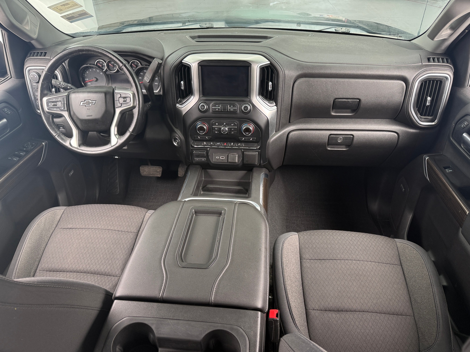 Thumbnail: 2019 Chevrolet Silverado 1500 - 3