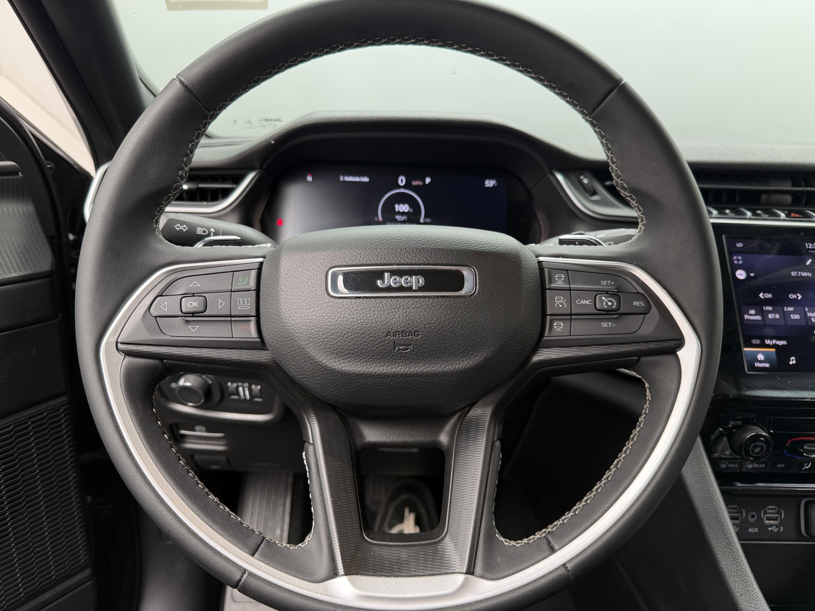 Thumbnail: 2024 Jeep Grand Cherokee L - 5