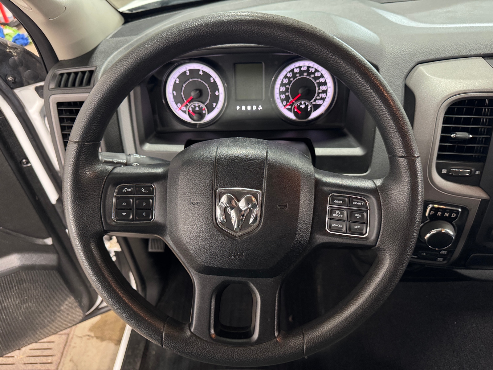 Thumbnail: 2019 RAM 1500 Classic - 5