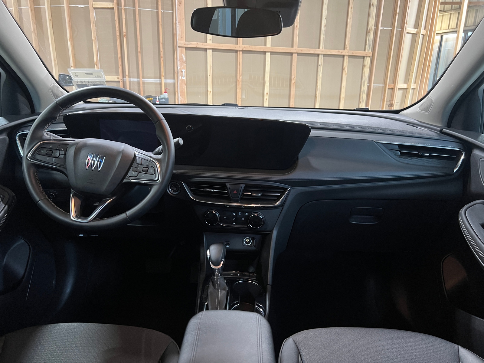 Thumbnail: 2025 Buick Encore GX - 2