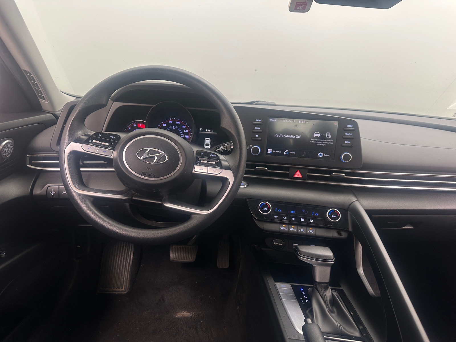 Thumbnail: 2023 Hyundai Elantra - 5