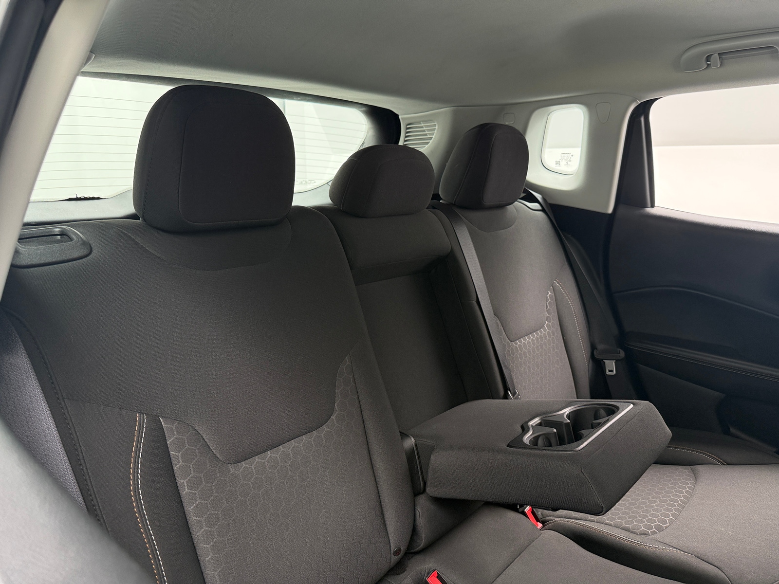 Thumbnail: 2020 Jeep Compass - 6