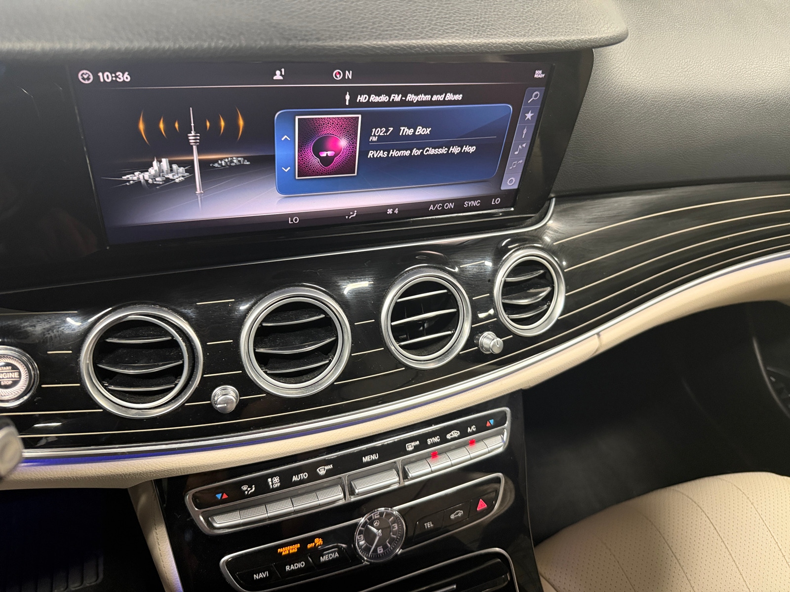 Thumbnail: 2018 Mercedes-Benz E-Class - 3
