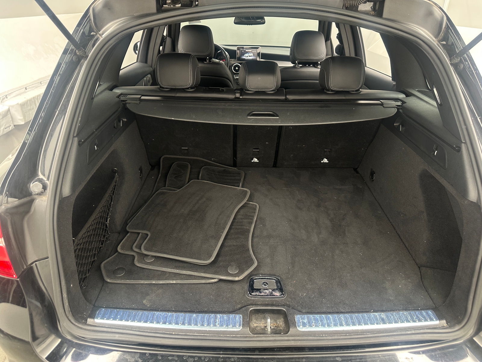 Thumbnail: 2019 Mercedes-Benz GLC - 6