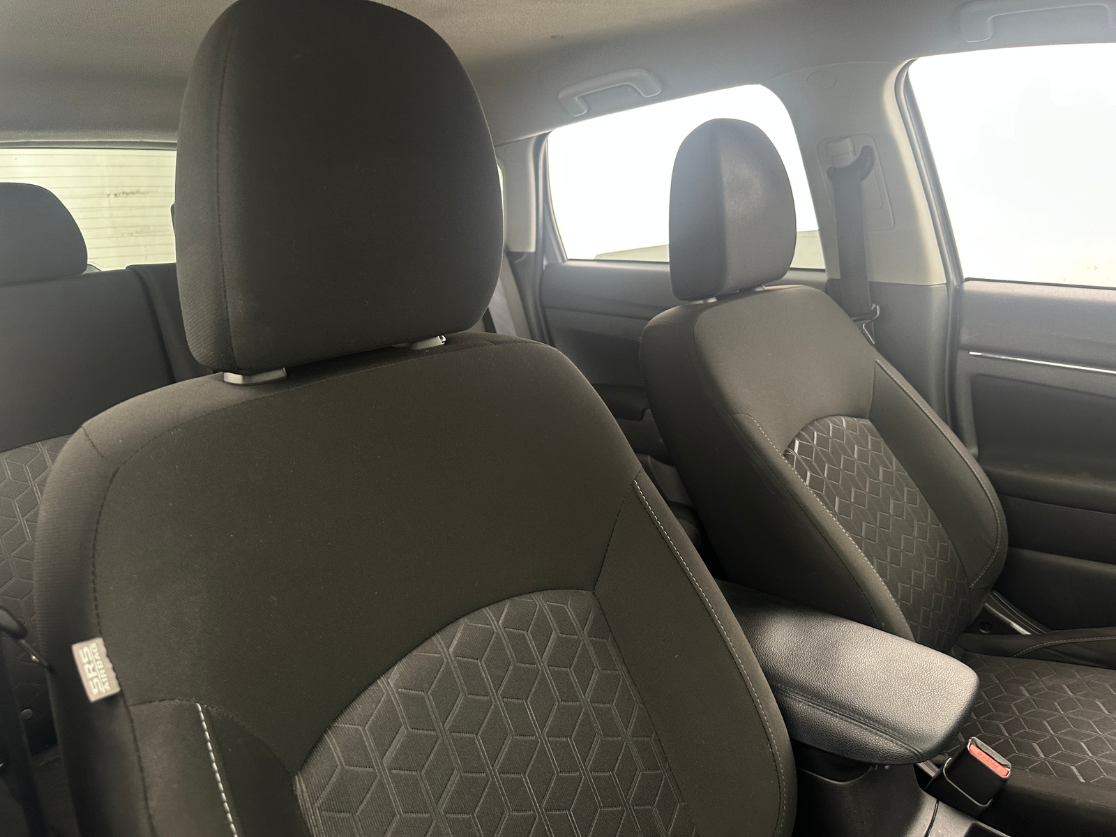 Thumbnail: 2021 Mitsubishi Outlander Sport - 2