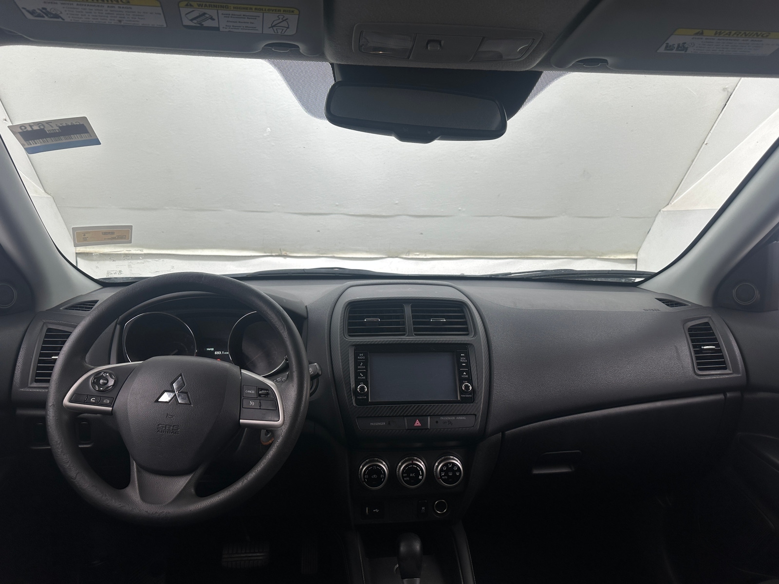 Thumbnail: 2021 Mitsubishi Outlander Sport - 3