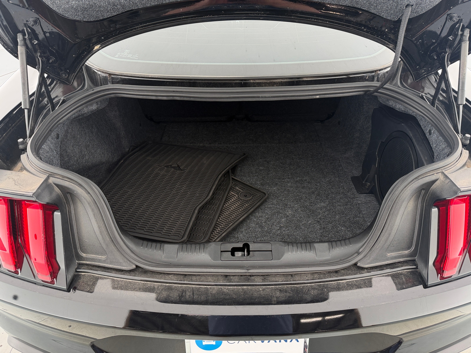 Thumbnail: 2019 Ford Mustang - 4