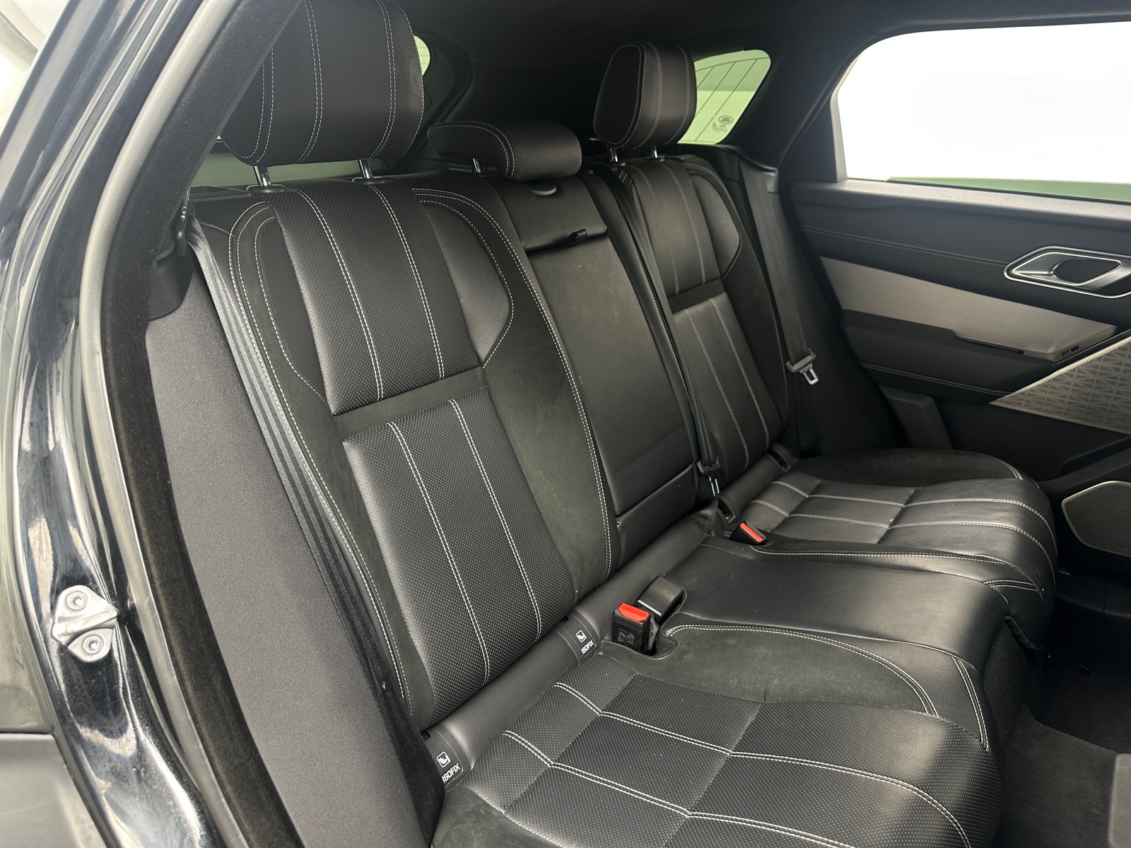 Thumbnail: 2020 Land Rover Range Rover Velar - 5