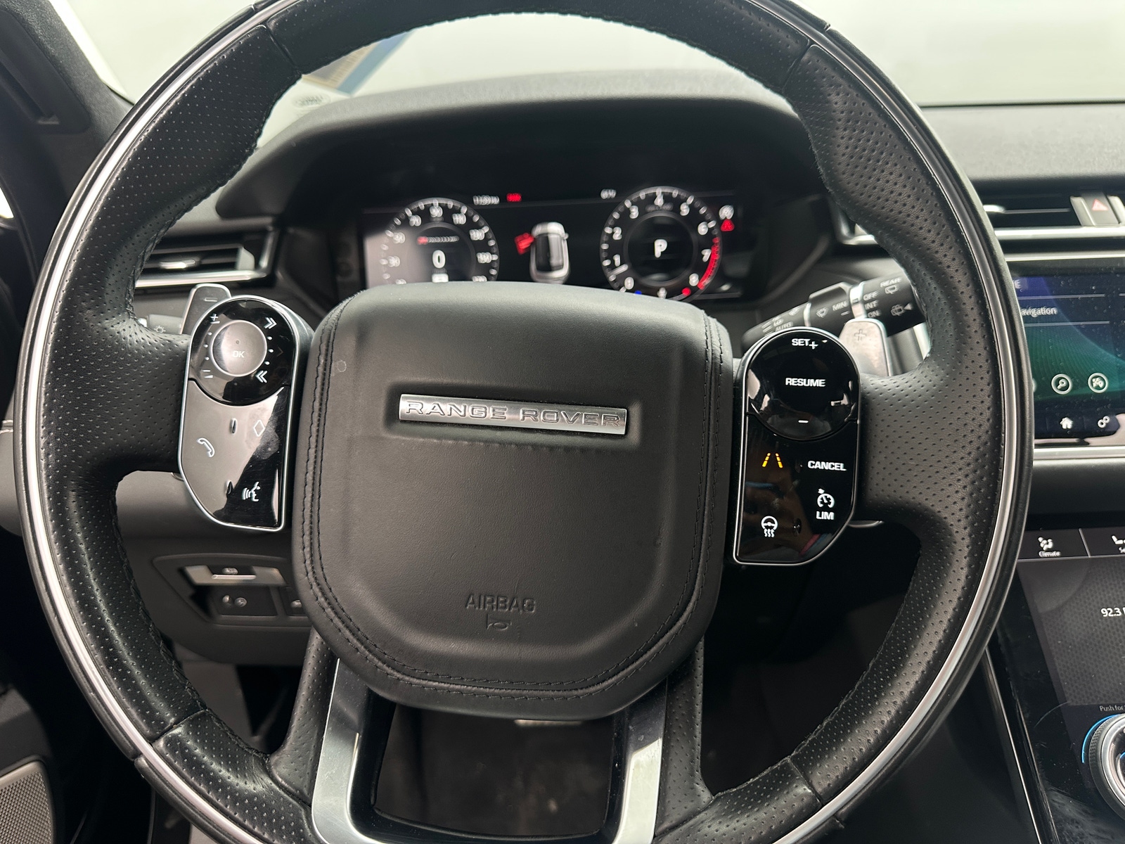 Thumbnail: 2020 Land Rover Range Rover Velar - 4