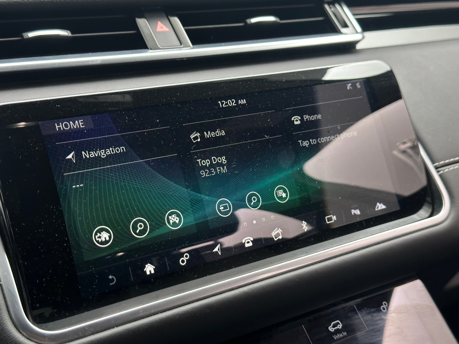 Thumbnail: 2020 Land Rover Range Rover Velar - 3