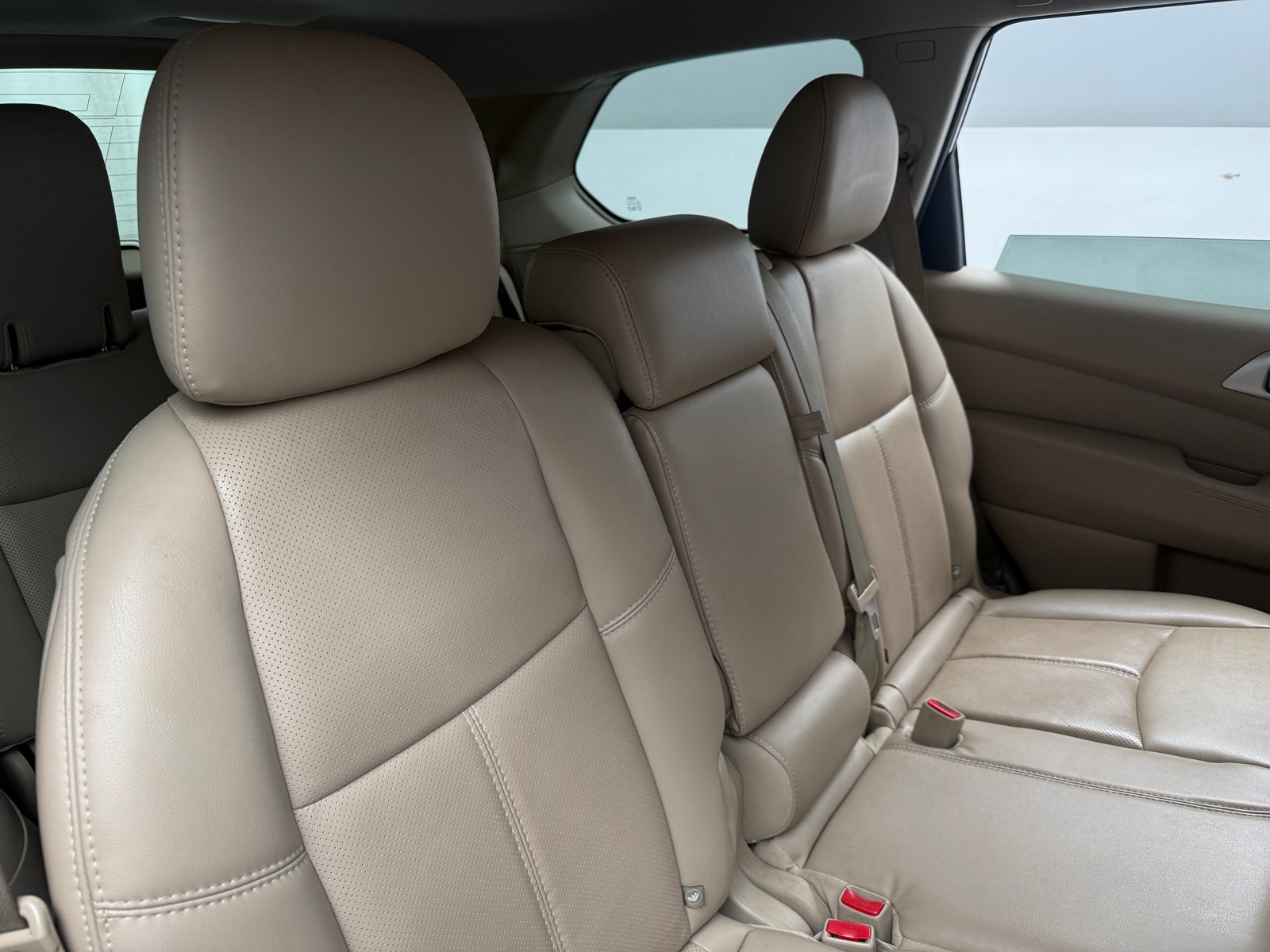 Thumbnail: 2016 Nissan Pathfinder - 5