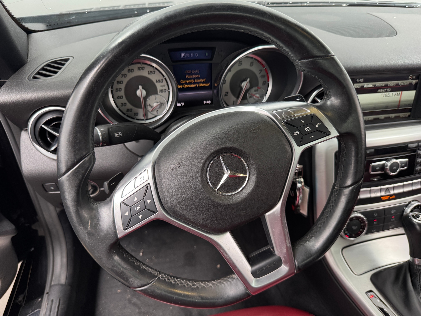 Thumbnail: 2015 Mercedes-Benz SLK - 4