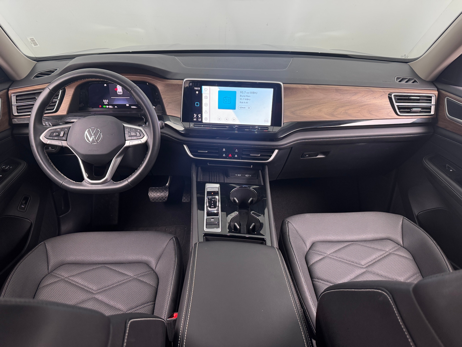 Thumbnail: 2025 Volkswagen Atlas - 2