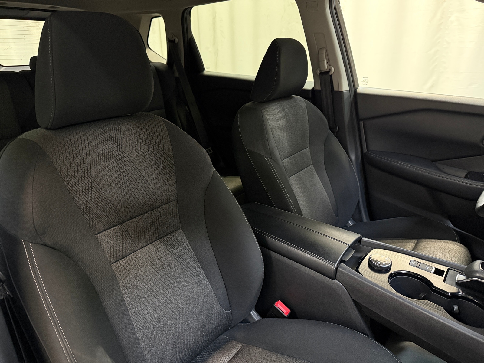 Thumbnail: 2025 Nissan Rogue - 2