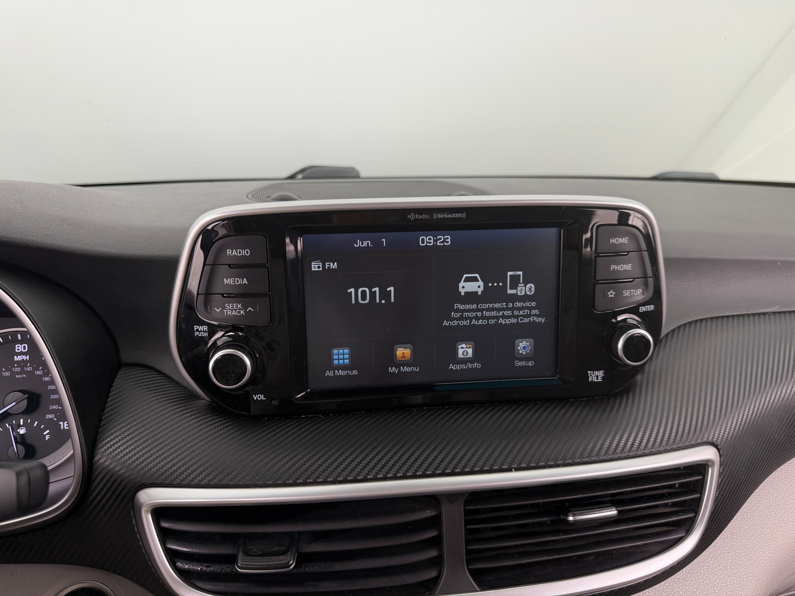 Thumbnail: 2019 Hyundai Tucson - 4