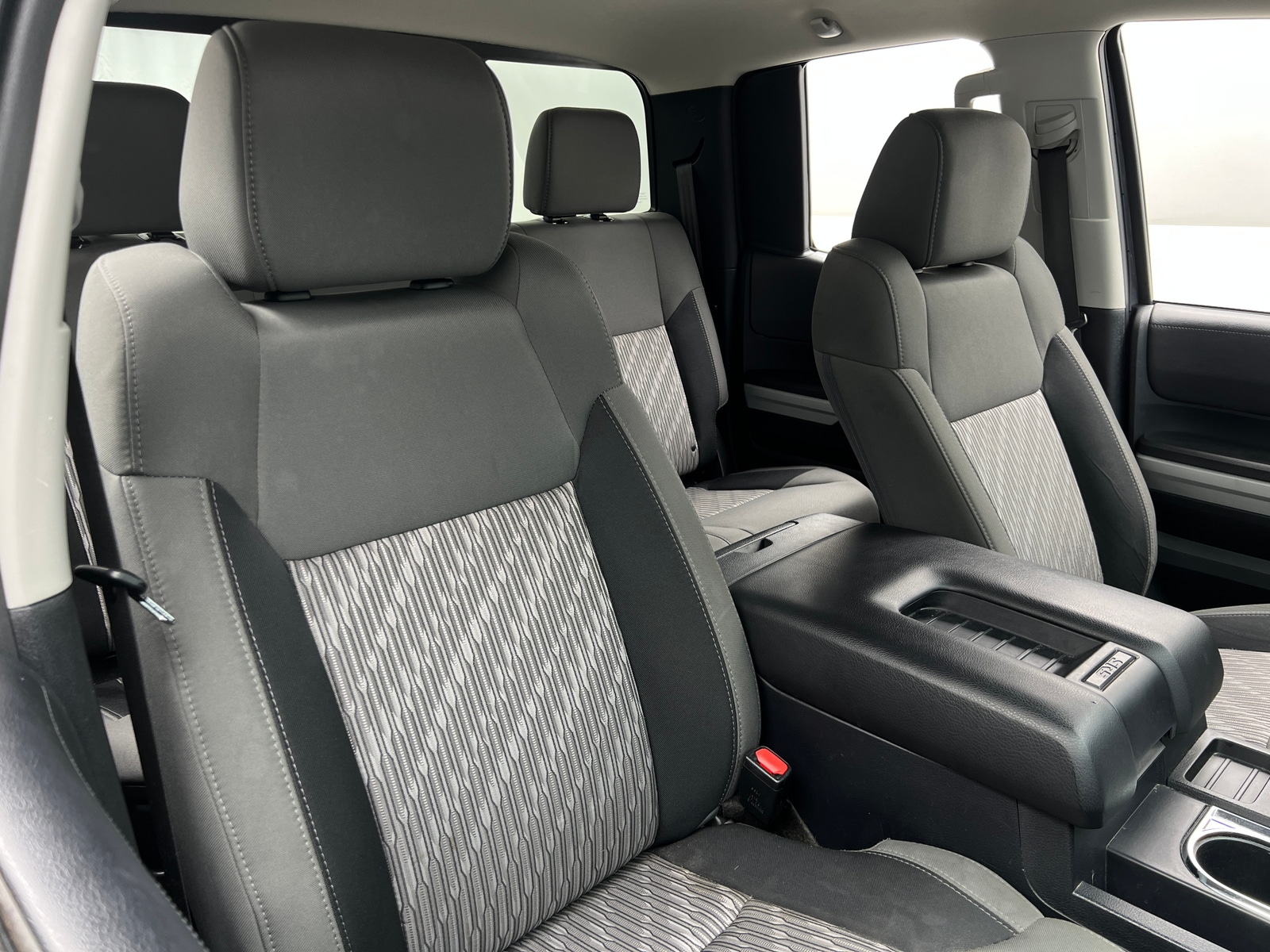 Thumbnail: 2018 Toyota Tundra - 2