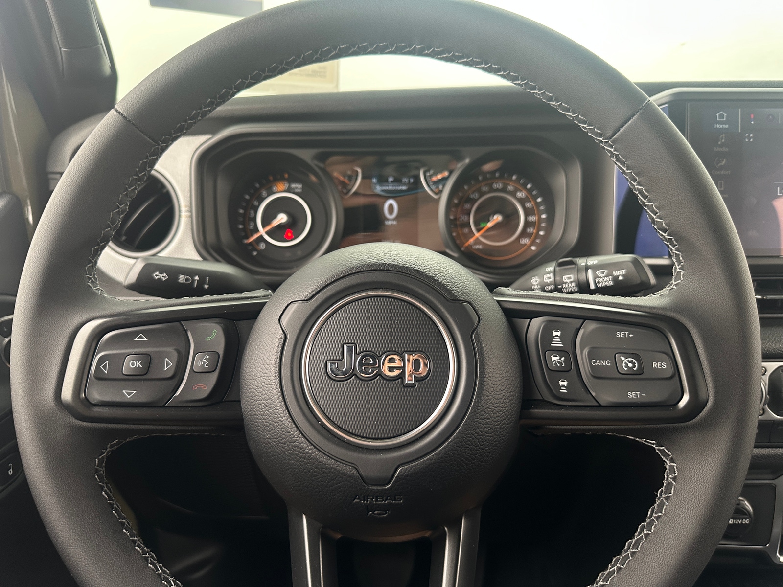 Thumbnail: 2026 Jeep Wrangler - 5