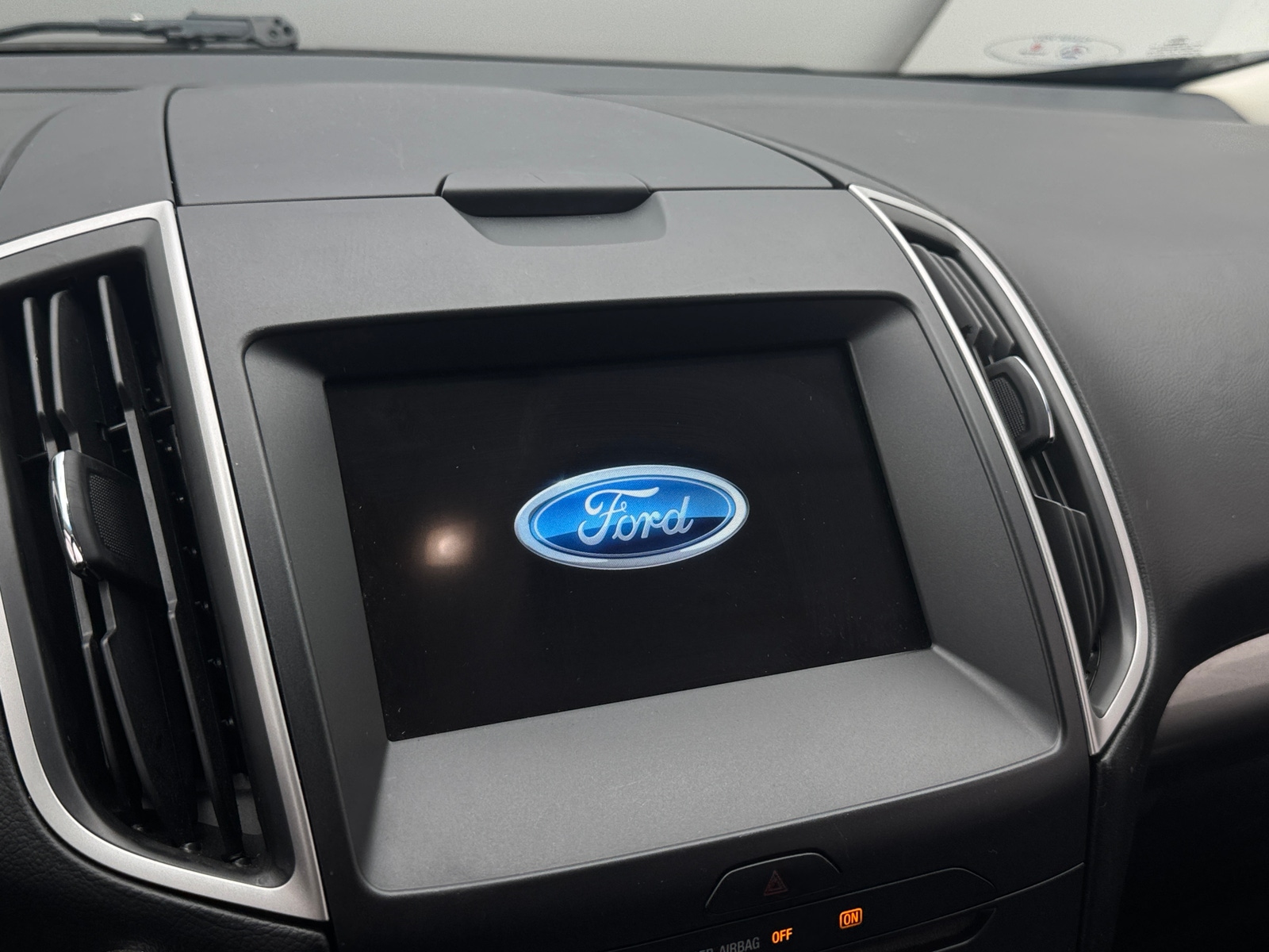 Thumbnail: 2017 Ford Edge - 4