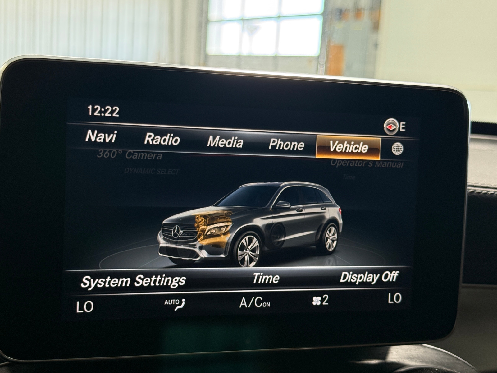 Thumbnail: 2018 Mercedes-Benz GLC - 3